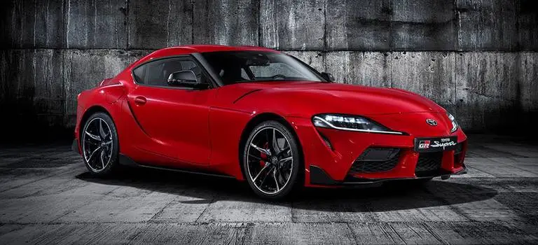 Новая Toyota Supra: сегодня в Детройте, скоро — в России