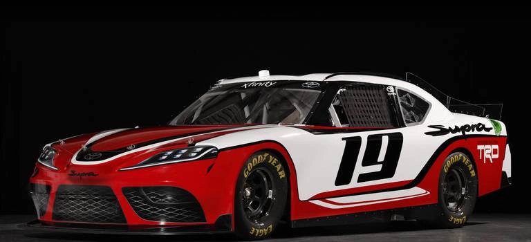 Toyota Supra примет участие в гоночном чемпионате NASCAR 2019 года